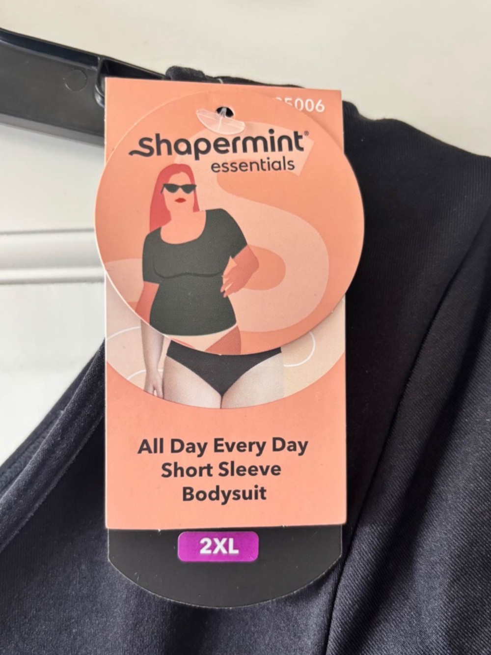 New! Shapermint Short Sleeve Bodysuit - Picture 3 of 5